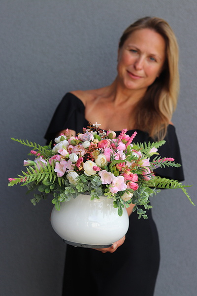 Retissa, różowa kompozycja kwiatowa z wrzosami, wym.31x42cm