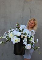 Agnes elegancka kompozycja we wkładzie do donicy, wys.68cm