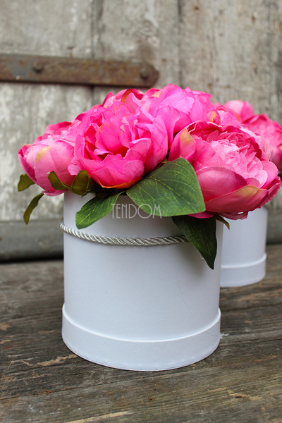 kompozycja kwiatowa / bukiet Flowerbox Różowa Piwonia, wys.22cm