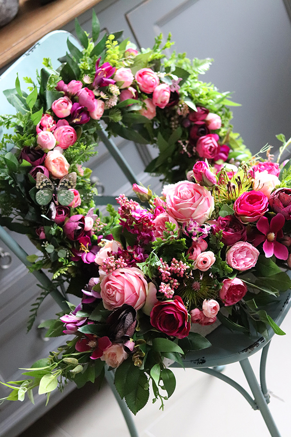 bogata kompozycja w ceramicznym naczyniu, Clemence 2, wys.25cm 