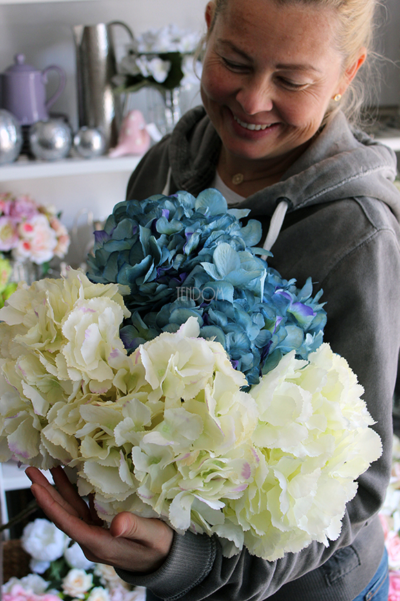 kremowa hortensja 1 sztuka, wys.80cm Cream