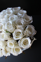 kompozycja kwiatowa / bukiet Flowerbox Kate, wys.23cm 