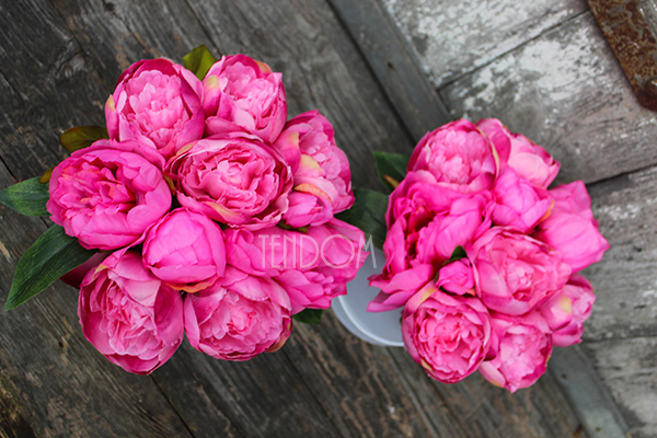 kompozycja kwiatowa / bukiet Flowerbox Różowa Piwonia, wys.22cm