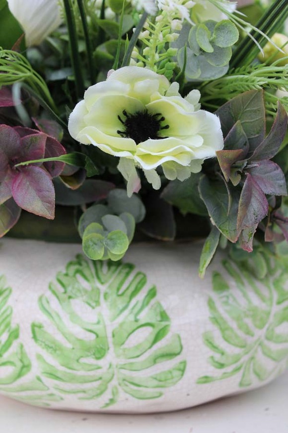 Zielone Marzenie, dekoracja kwiatowa w srebrnym naczyniu, wys.28cm