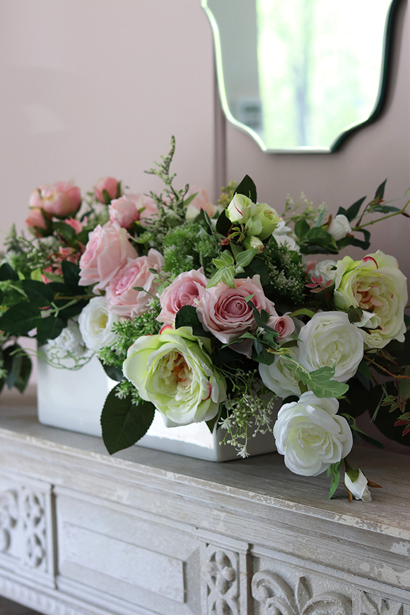 Eleonora Big, elegancka kompozycja kwiatowa na komodę, wym.30x35x90cm