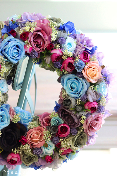 bardzo efektowny wianek Blue Pranella, śr.38cm