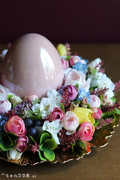 Easteria Fruttina 2, wielkanocny stroik z porcelanowym jajem, śr.35cm