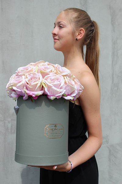 Blanka, kompozycja kwiatowa / bukiet / Flowerbox, wys.38cm