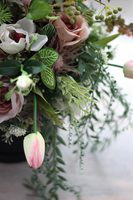 box / kompozycja kwiatowa Romantyczne Marzenie 2, wys.50cm