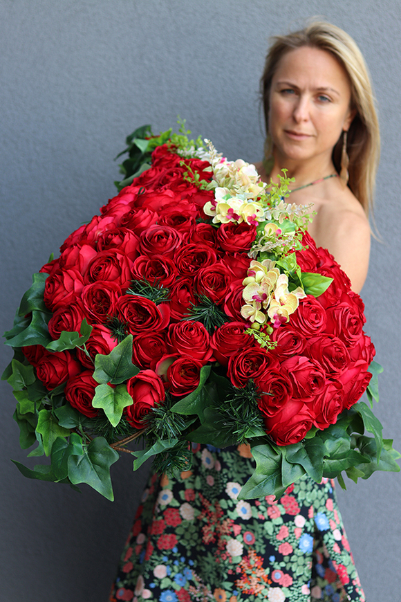 duża kompozycja / wiązanka nagrobna, Różane Serce, dł.100cm