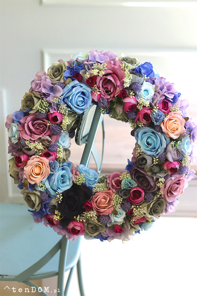 bardzo efektowny wianek Blue Pranella, śr.38cm