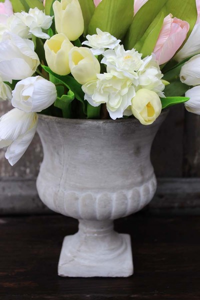 Tulipany elegancka kompozycja kwiatowa w pucharze, wym.38cm