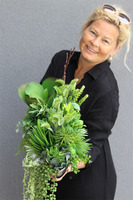 Anya Laos, piękna kompozycja Sukulenty w lustrzanej donicy, wym.25x48cm