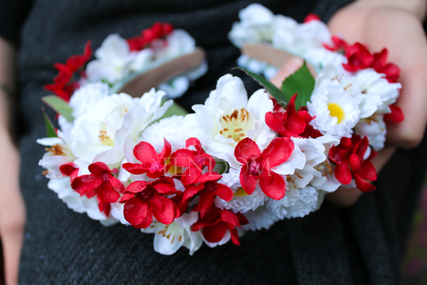 wianek na głowę Biało-czerwony, rozmiar uniwersalny, dziecięcy / dorosły