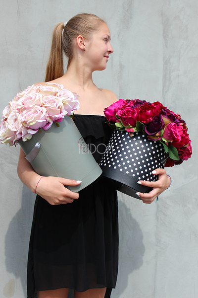 Blanka, kompozycja kwiatowa / bukiet / Flowerbox, wys.38cm