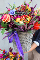 bogaty jesienny kosz Idzie Jesień, wys.65cm  