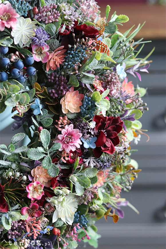 kwiatowy wianek z jagodami, Heather Bordo, wym.33cm