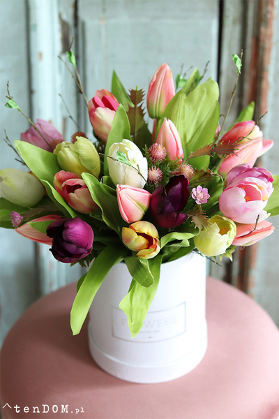 flowerbox z tulipanami, Wiosenny Szyk Modeno, wys.36cm
