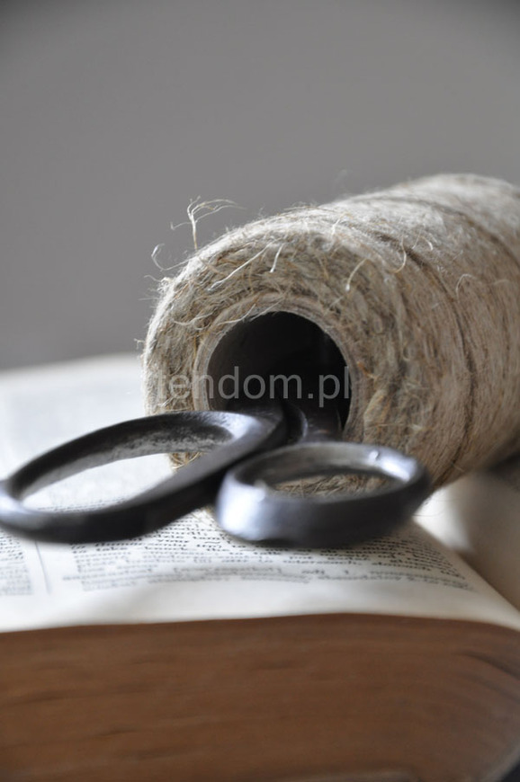 sznurek beżowy duży jutowy, 30m długości