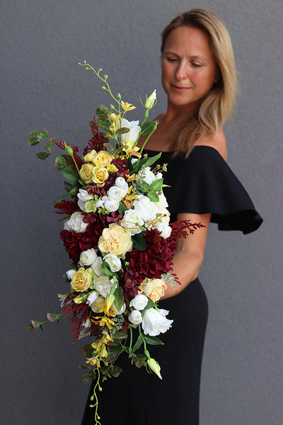 kompozycja kwiatowa w podłużnym naczyniu, Redutto, wym.23x67cm