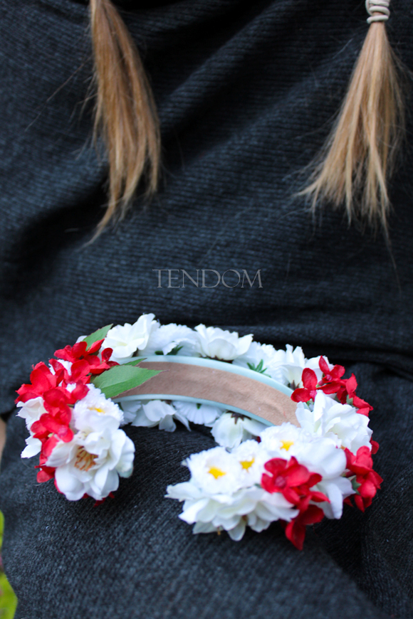 wianek na głowę Biało-czerwony, rozmiar uniwersalny, dziecięcy / dorosły