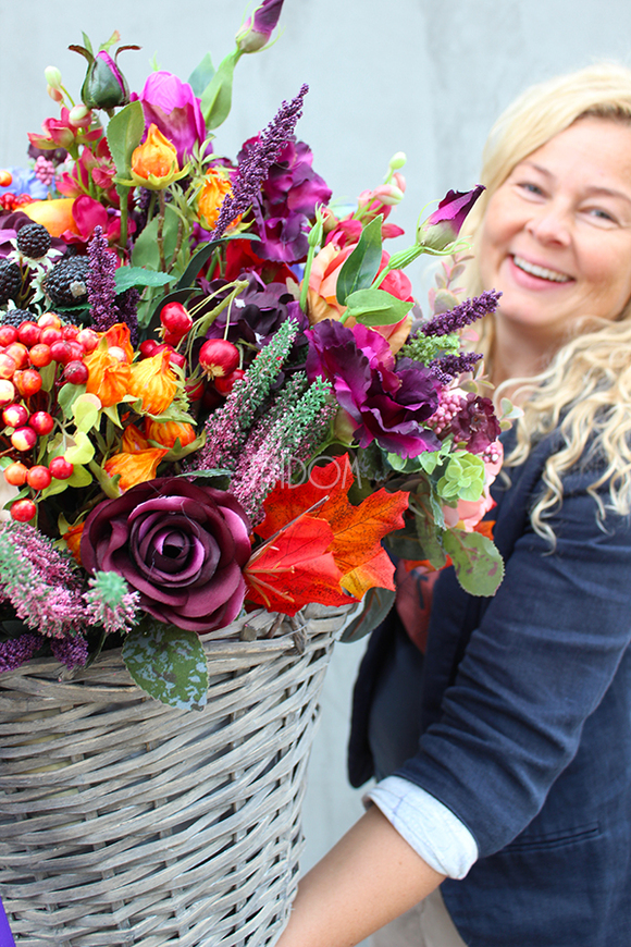 bogaty jesienny kosz Idzie Jesień, wys.65cm  