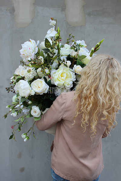 Florencja Biel kompozycja kwiatowa / bukiet, wys.100xśr.85cm 