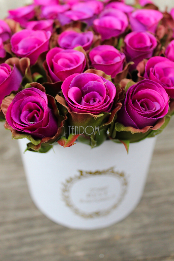 box / bukiet Flowerbox Premium Mercedes, wys.16cm