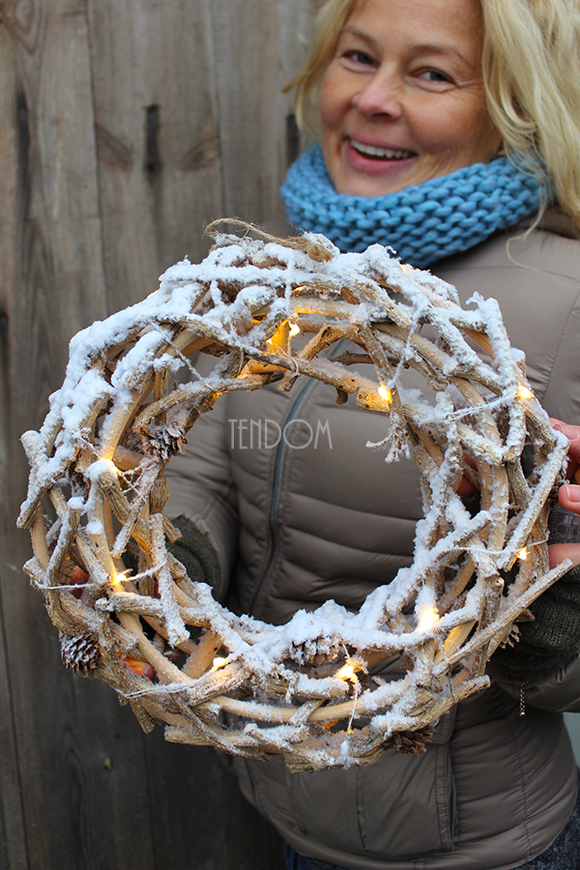 zimowy wianek na drzwi LED, Nature, śr.29cm