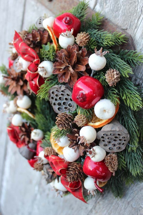 Pora na Święta, dekoracyjny wianek na drzwi, śr.27cm