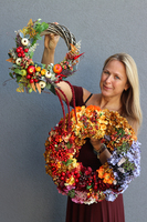 Jesienny Dom, wianek na drzwi z owocami, śr.30cm 