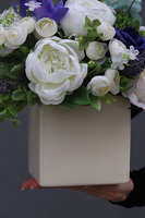 kompozycja kwiatowa w niebieskiej tonacji Tassano, wys.45cm 