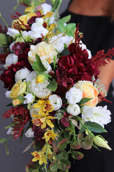 kompozycja kwiatowa w podłużnym naczyniu, Redutto, wym.23x67cm