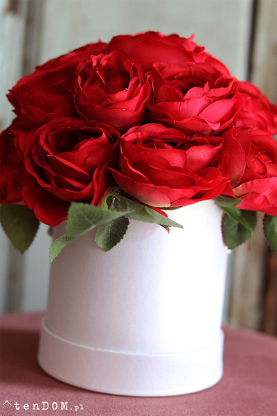 box walentynkowy Love 2, wys.23cm