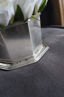 kompozycja kwiatowa / bukiet White Thai, 1 szt., wys.13cm, śr. kwiatów 17cm