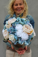 Sarmacja kompozycja kwiatowa w lustrzanym naczyniu/ bukiet wys.28cm