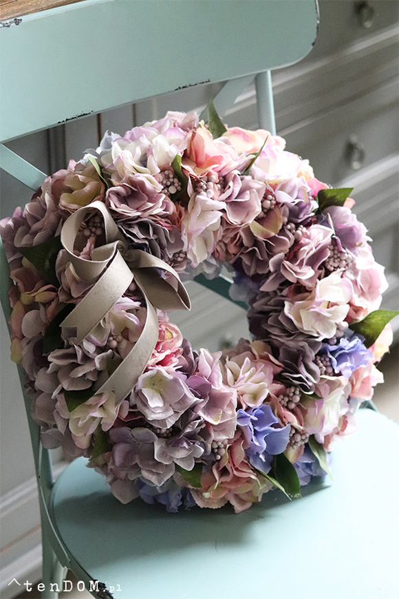 bogaty wianek z hortensji, Delicata, śr.36cm