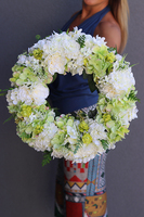 Green Yersa, bogaty wianek z zieloną hortensją, śr.40cm 