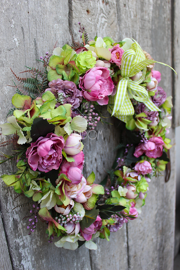 kwiatowy wianek na drzwi Makutra, śr.40cm 