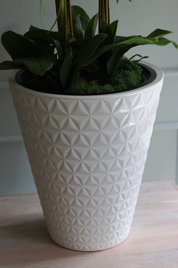 duży sztuczny storczyk w białej donicy, Milena Jerano 2, wys.124cm 