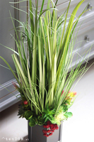 Canada Antracyt, sztuczna trawa z sukulentami w metalowej donicy, wys.80cm