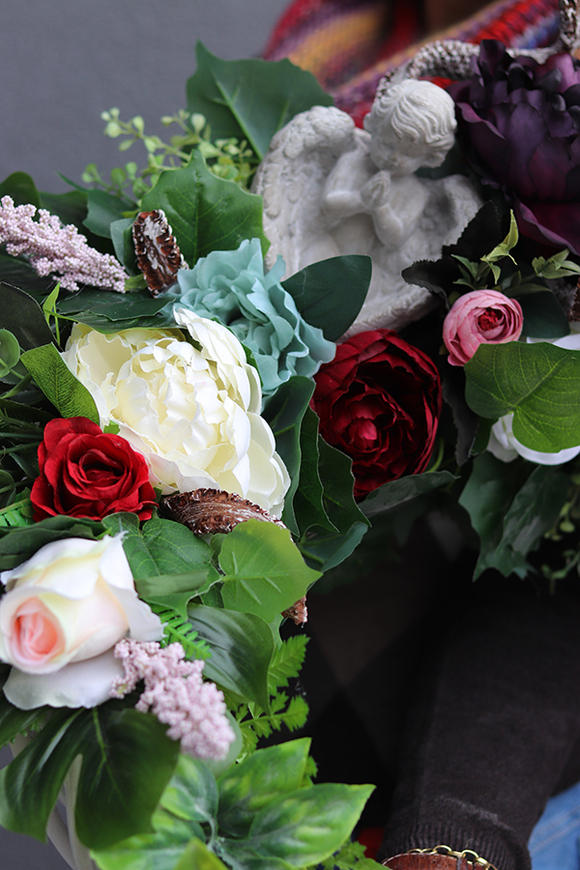 duży nagrobny wieniec z aniołem, Remino, rozp.65cm