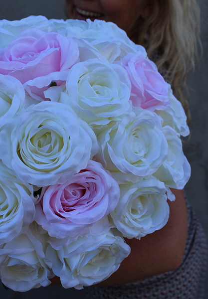 duży flowerbox / kompozycja kwiatowa / bukiet Mariella, wys.38cm