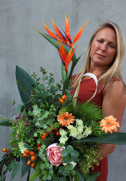 Elegia, kompozycja nagrobna ze strelicją, wys.77cm