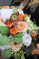 Supreme, kompozycja kwiatowa / bukiet, w lustrzanej donicy, wys.30cm