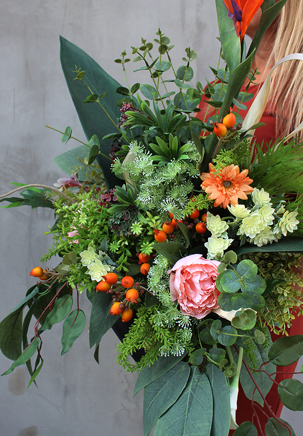 Elegia, kompozycja nagrobna ze strelicją, wys.77cm