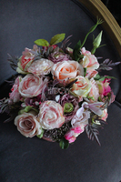 kompozycja kwiatowa / bukiet Flowerbox Beti, wys.35cm