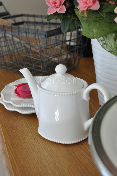 OD RĘKI Parma, dzbanek porcelanowy imbryk biały, wym.21.74x10.7x15.8cm