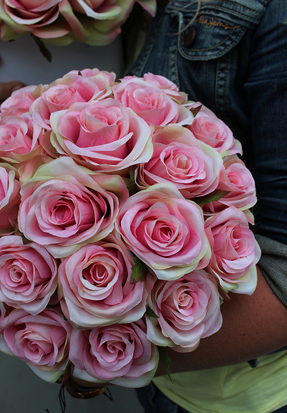 kompozycja kwiatowa / bukiet Flowerbox Sympatico, wys.23cm