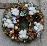 dekoracyjny świąteczny wianek Zima wokół Nas, wym.26 cm